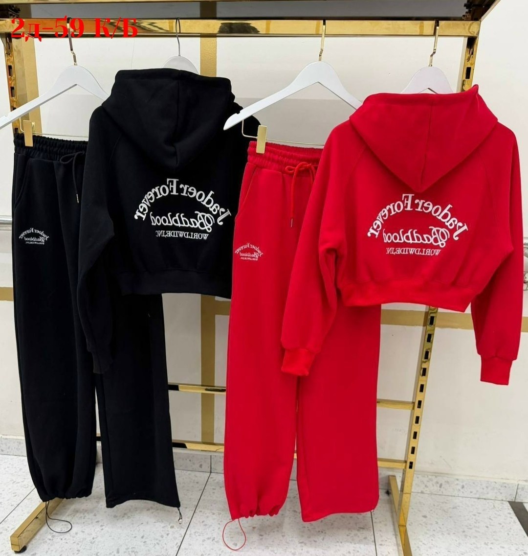 спортивный костюм спортивные костюмы,спортивный костюм женский,спортивный костюм,женский красный костюм miu miu,женский костюм