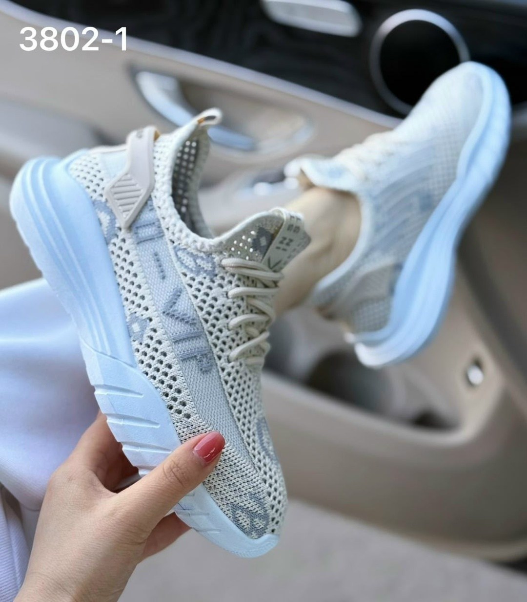 кроссовки женскиe,кроссовки,кроссовка,женские текстильные кроссовки,кроссовки женские изики