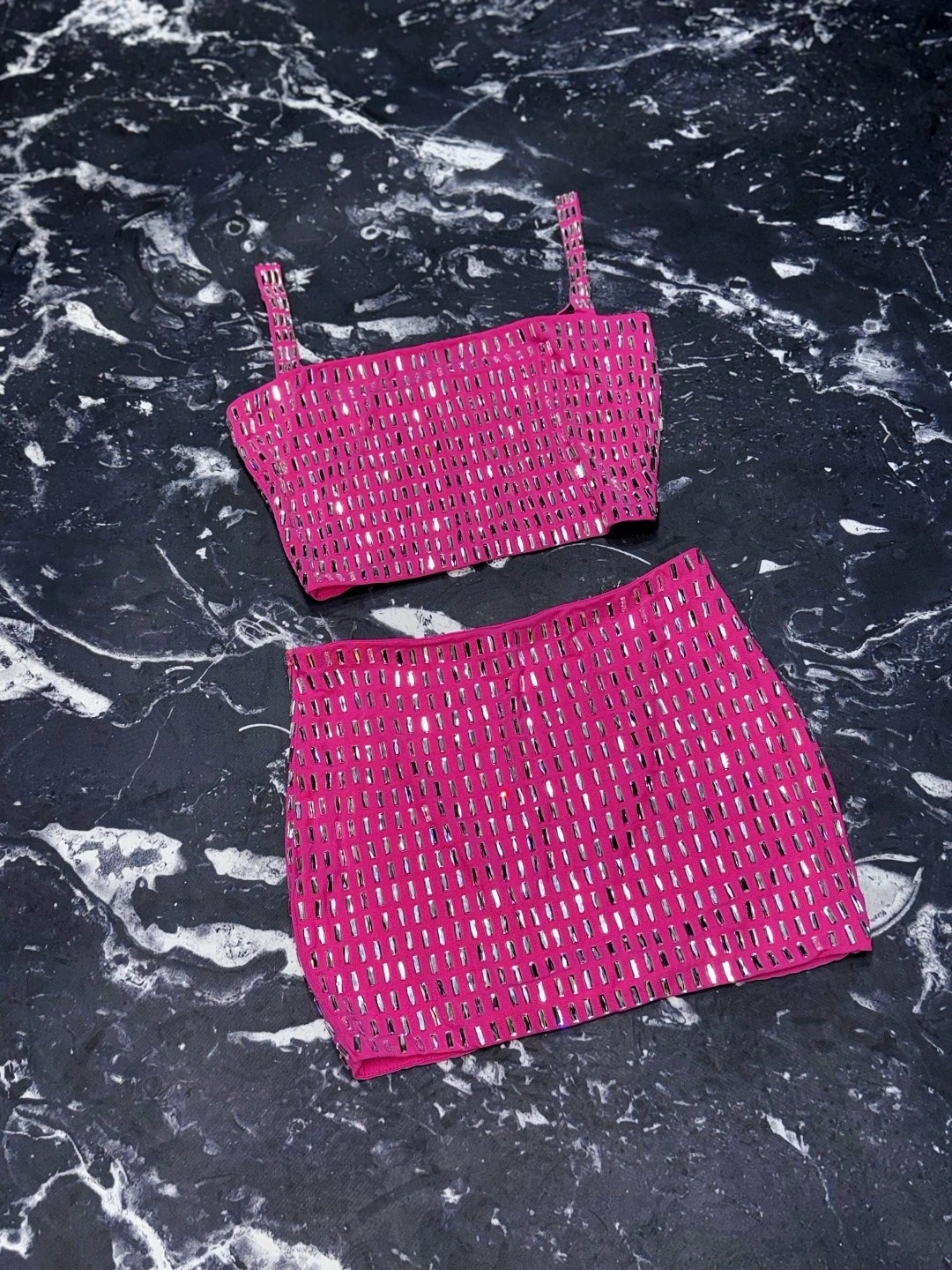 костюм с юбкой,комплект топ и юбка,блестящая юбка,топ и юбка,мини юбка и топ