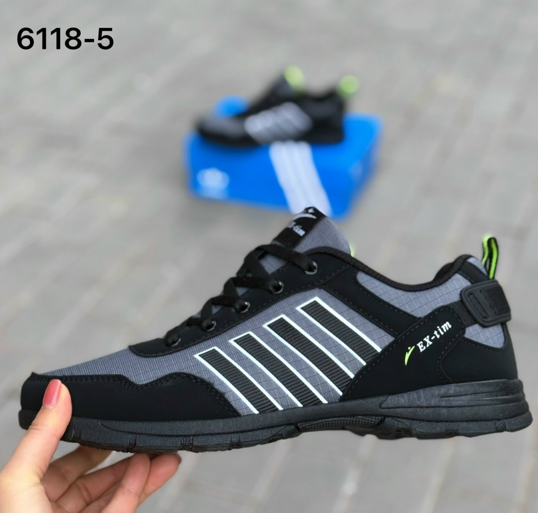 мужские кроссовки,кроссовки,мужские кроссовки adidas,,спортивная