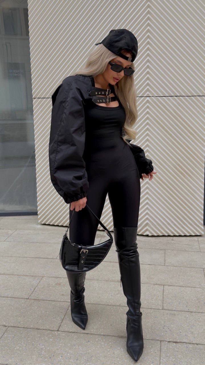 куртка косуха,куртка бомбер,кожаная куртка,куртка женская,кожаная куртка бомбер