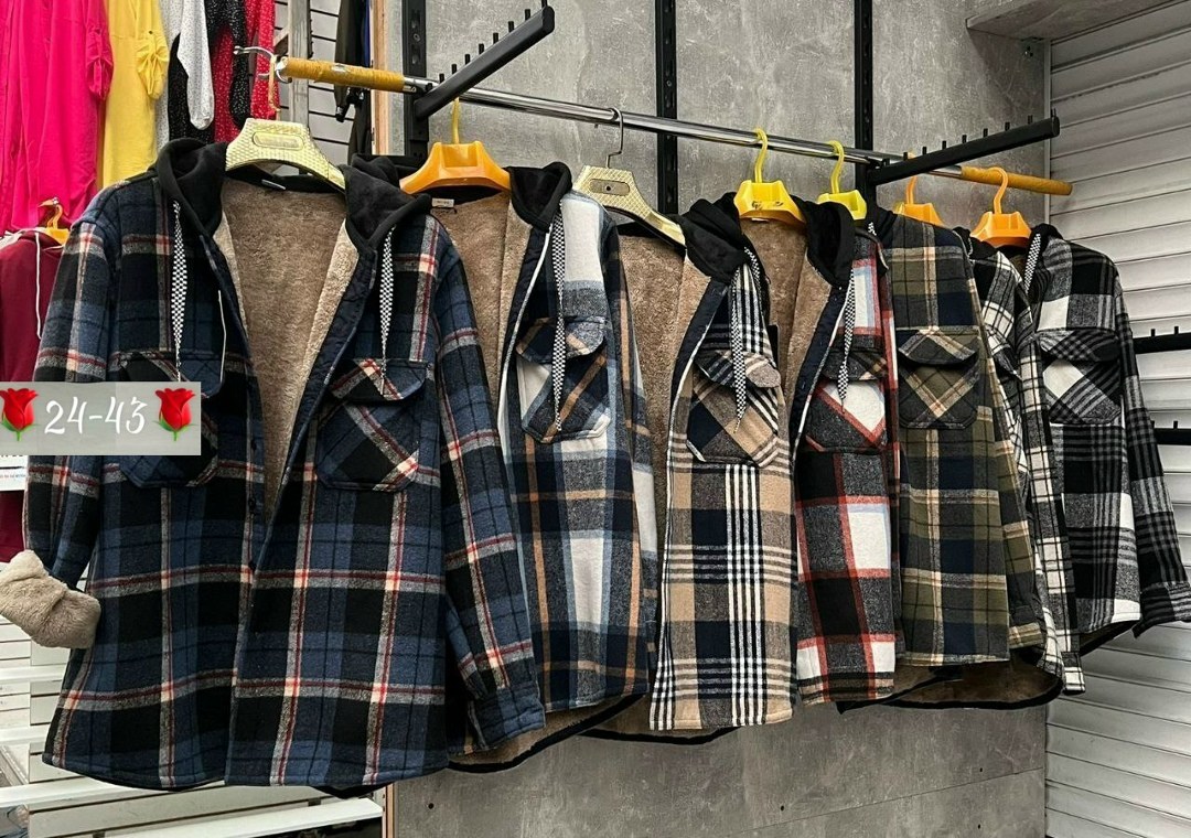 рубашка на меху с капюшоном,рубашка утепленная на меху зимняя в клетку,куртка для мужчин на флисе в клетку,рубашка с капюшоном,рубашка теплая на флисе