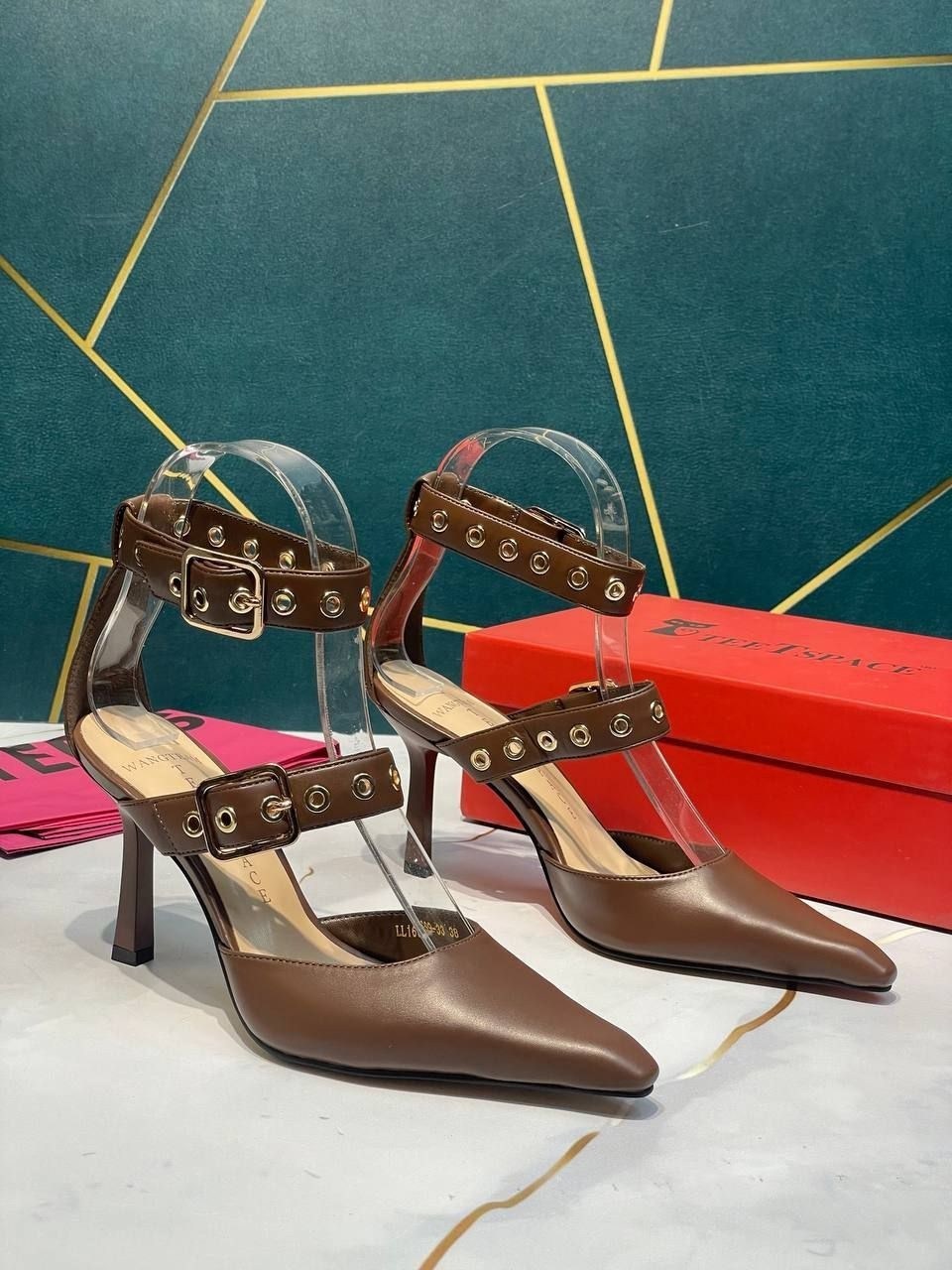 ,valentino туфли,валентино туфли,женские босоножки,валентино туфли братц