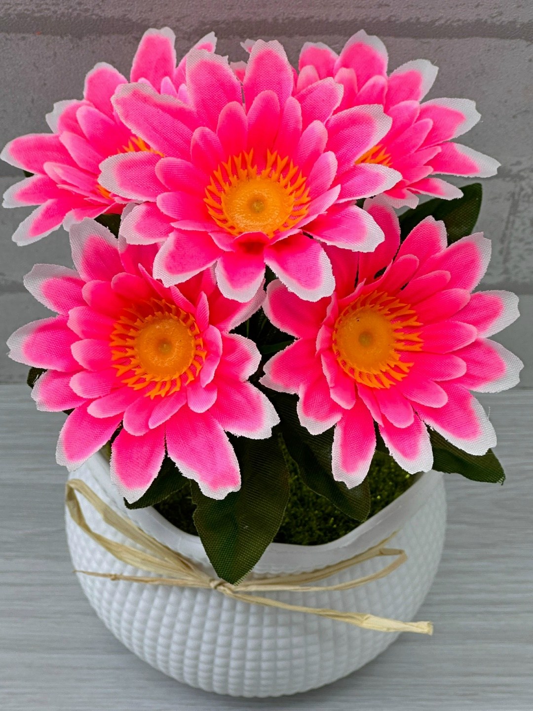 цветок искусственная,хризантемы оранжевые,хризантемы в горшках,гербера джемсона желтая,цветочная композиция