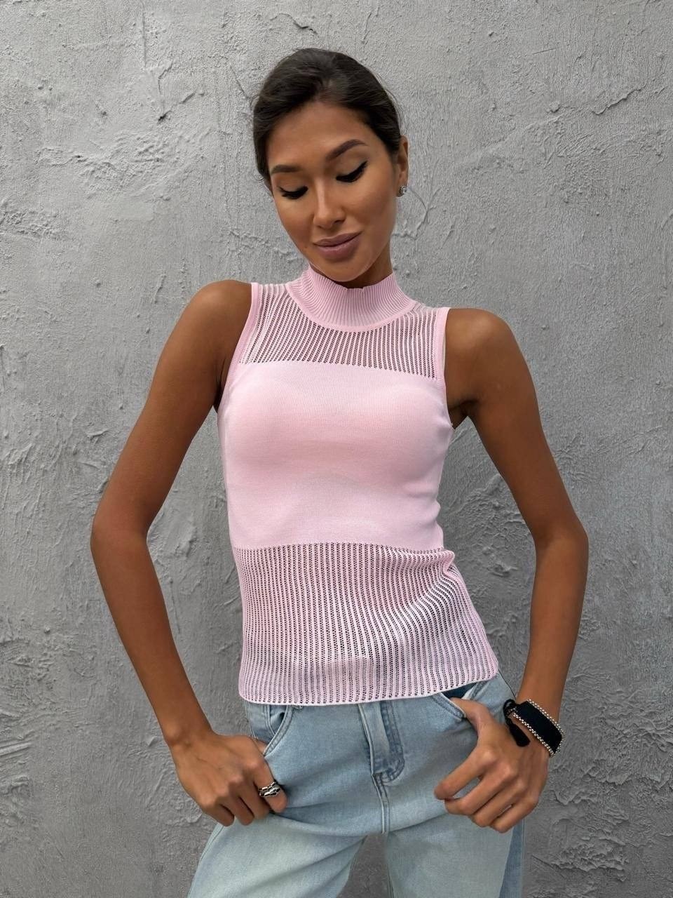 трикотажный топ,трикотажный жилет,вязаные жилеты,женская майка