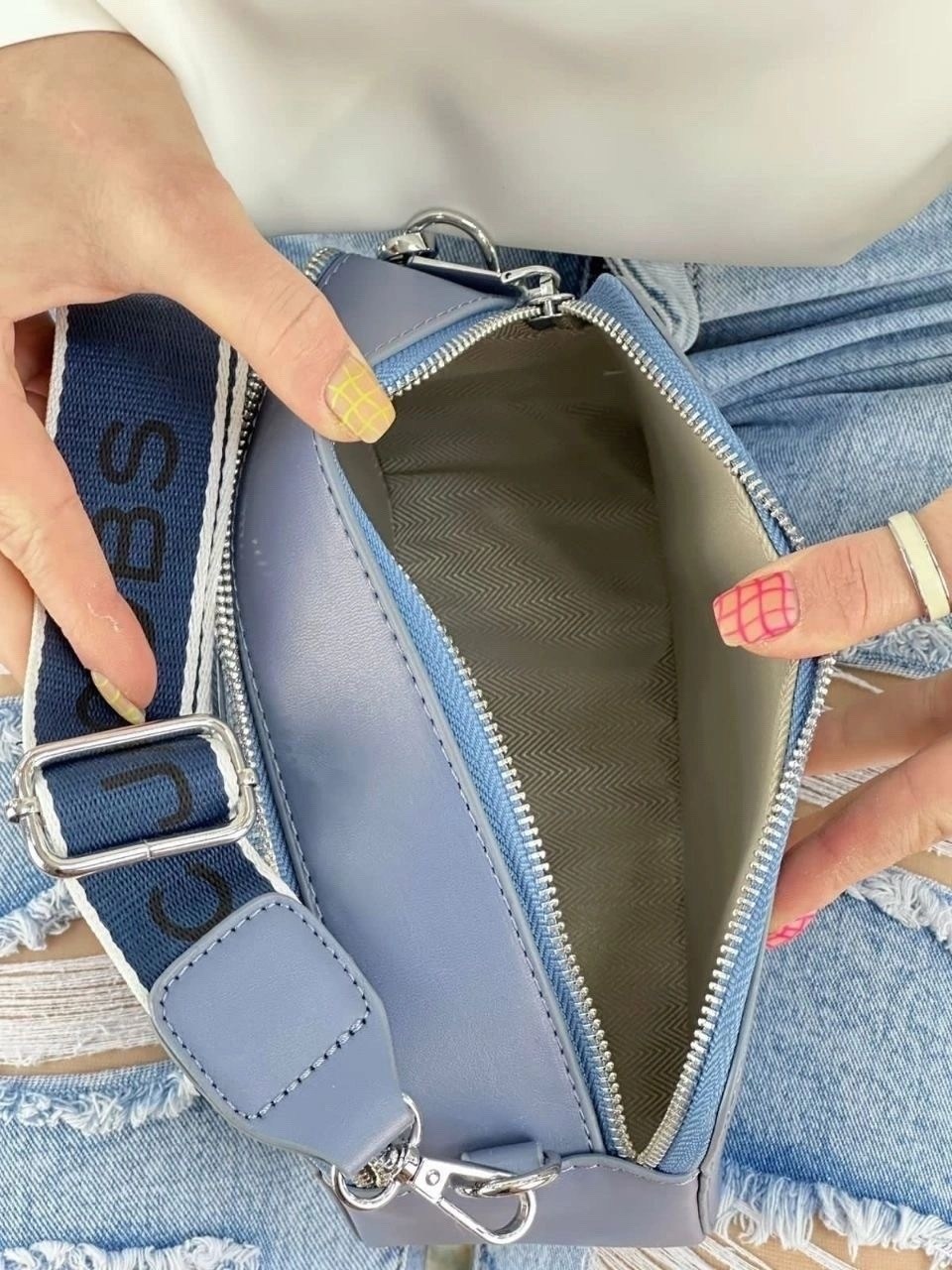 сумки через плечо marc jacobs,женская сумка через плечо marc jacobs,брендовые сумочки,marc jacobs сумка,сумка кросс боди marc jacobs