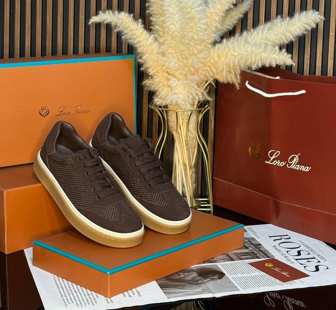 ,кроссовки loro piana,кеды loro piana,женские кроссовки из замши loro piana черные,мужские кроссовки