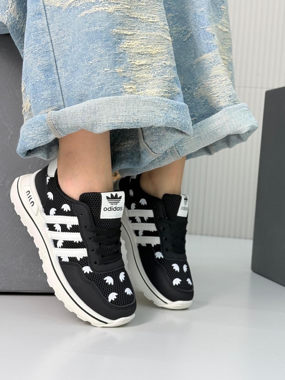 ,кроссовки женскиe,кроссовки adidas,кроссовки женские adidas,кроссовки адидас