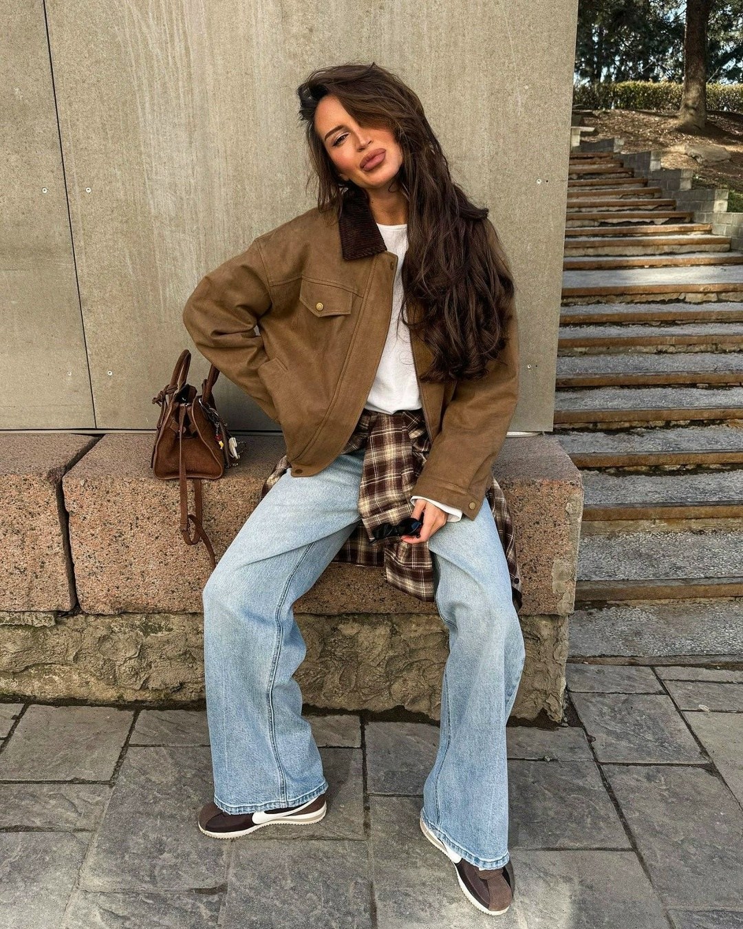 винтажная замшевая куртка с отложенным воротником mesmeri,замшевая куртка,куртка из замши,куртка замшевая женская,куртка коричневая