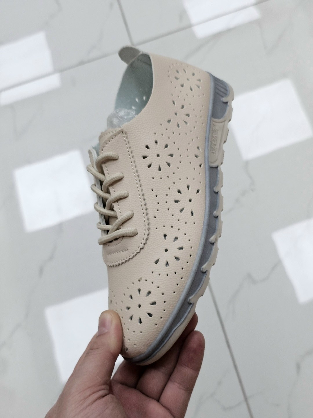 ,кроссовки женскиe, женская,кеды женски,кроссовки женские летние