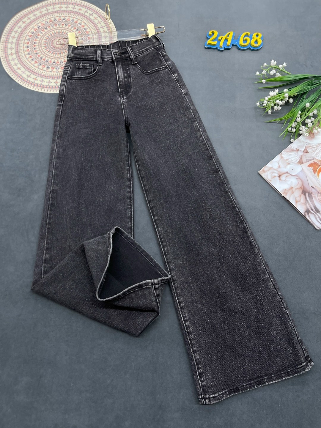 широкие джинсы,джинсы,джинсы брюки,модные джинсы,джинсы клеш женские