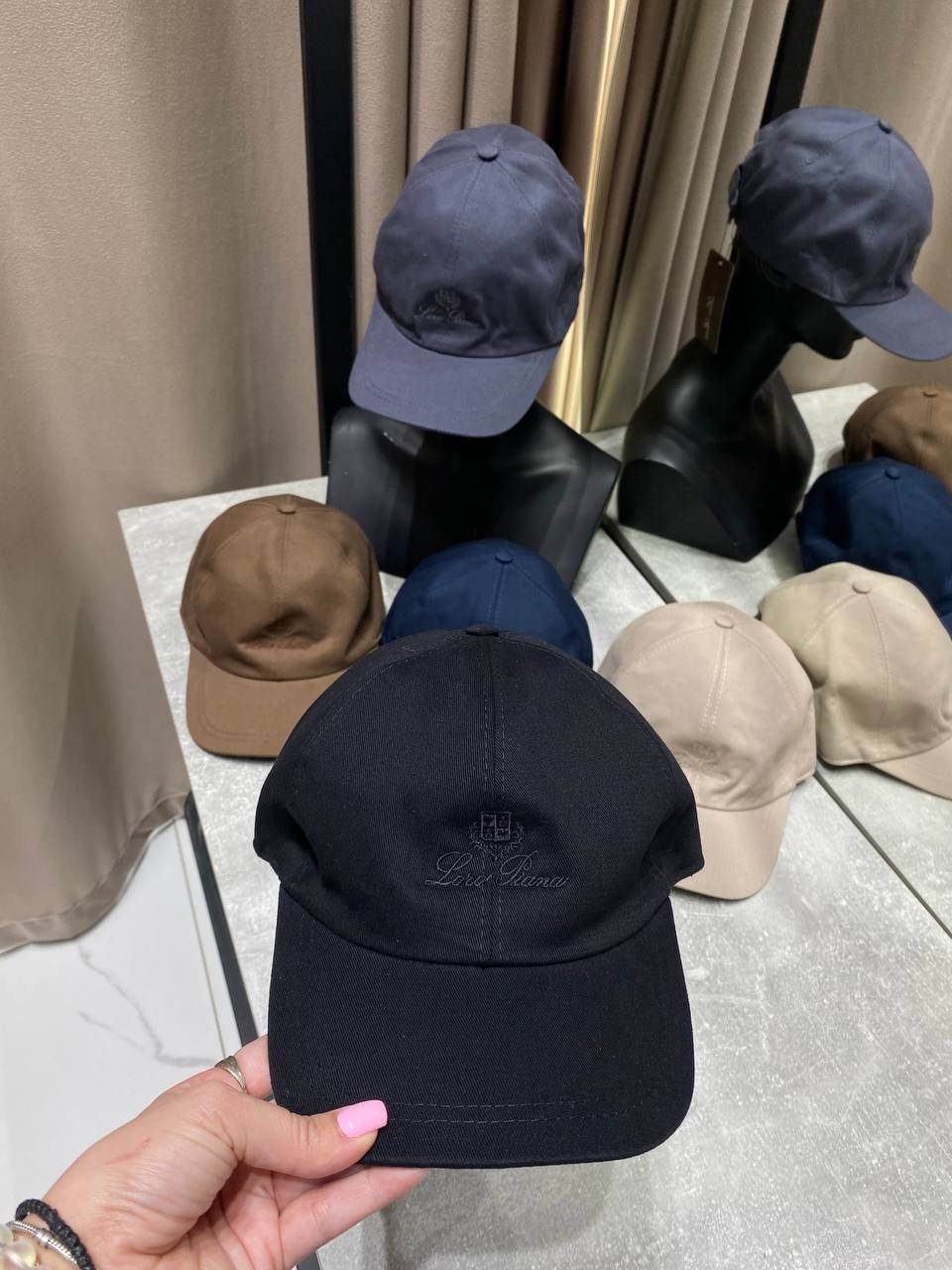 кашемировая кепка с логотипом loro piana бежевая,стильная бейсболка,кепка,кепка мужская,брендовые кепки