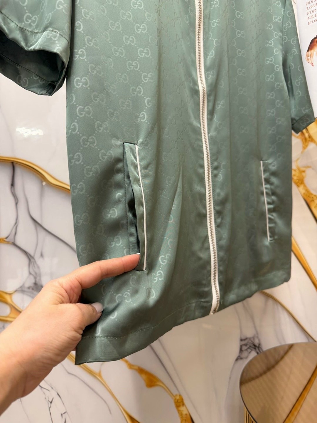 женская шелковая пижама с шортами,женская пижама,пижама с шортами женская,шелковая пижама женская,пижама с шортами