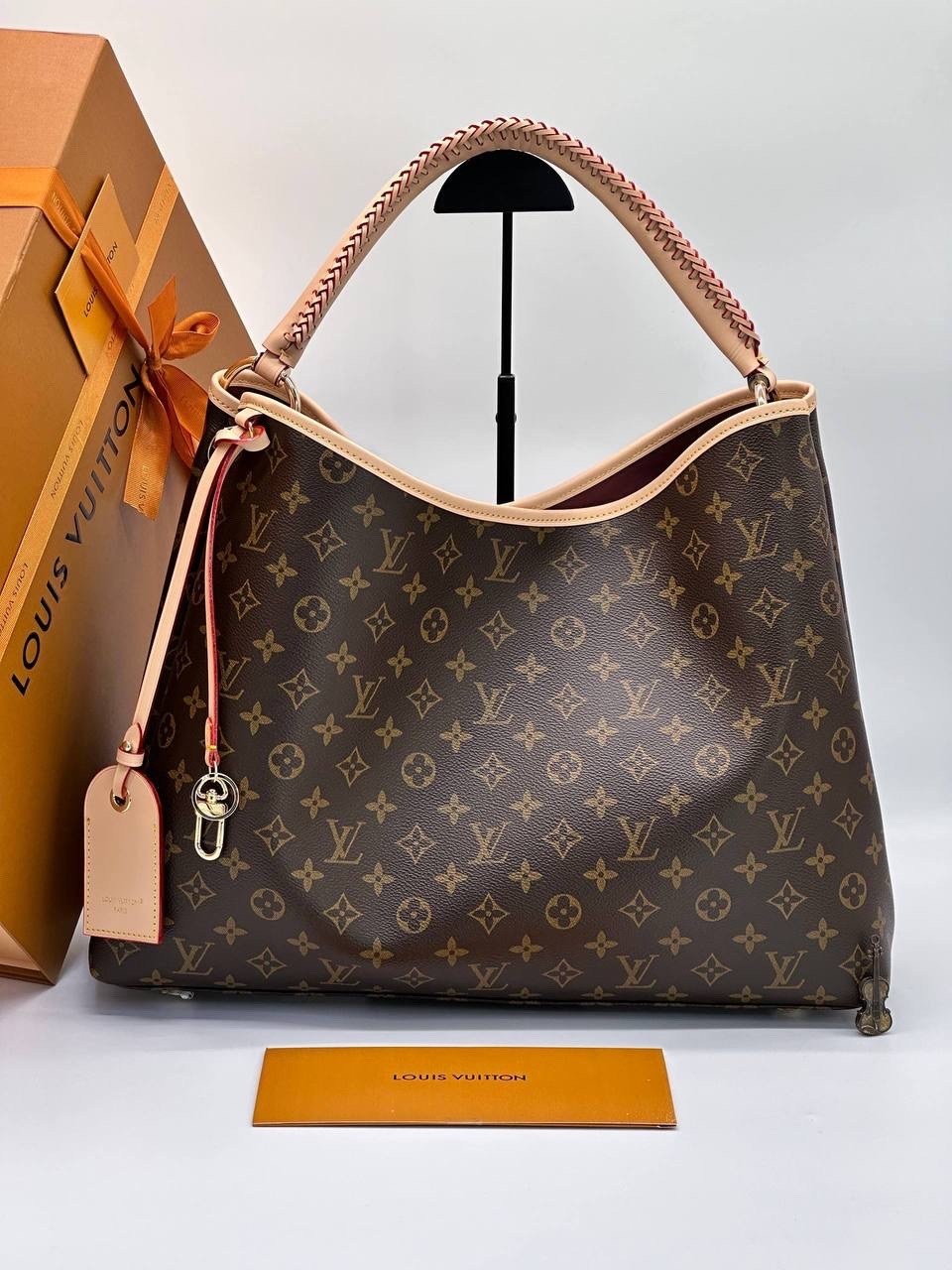 louis vuitton сумка,louis vuitton сумка на плечо,сумка женская louis vuitton,модная сумка,сумка
