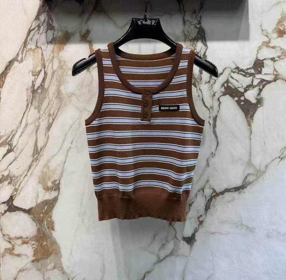 вязаные жилеты,стильная майка,трикотажный жилет,жилет летний,модные топы