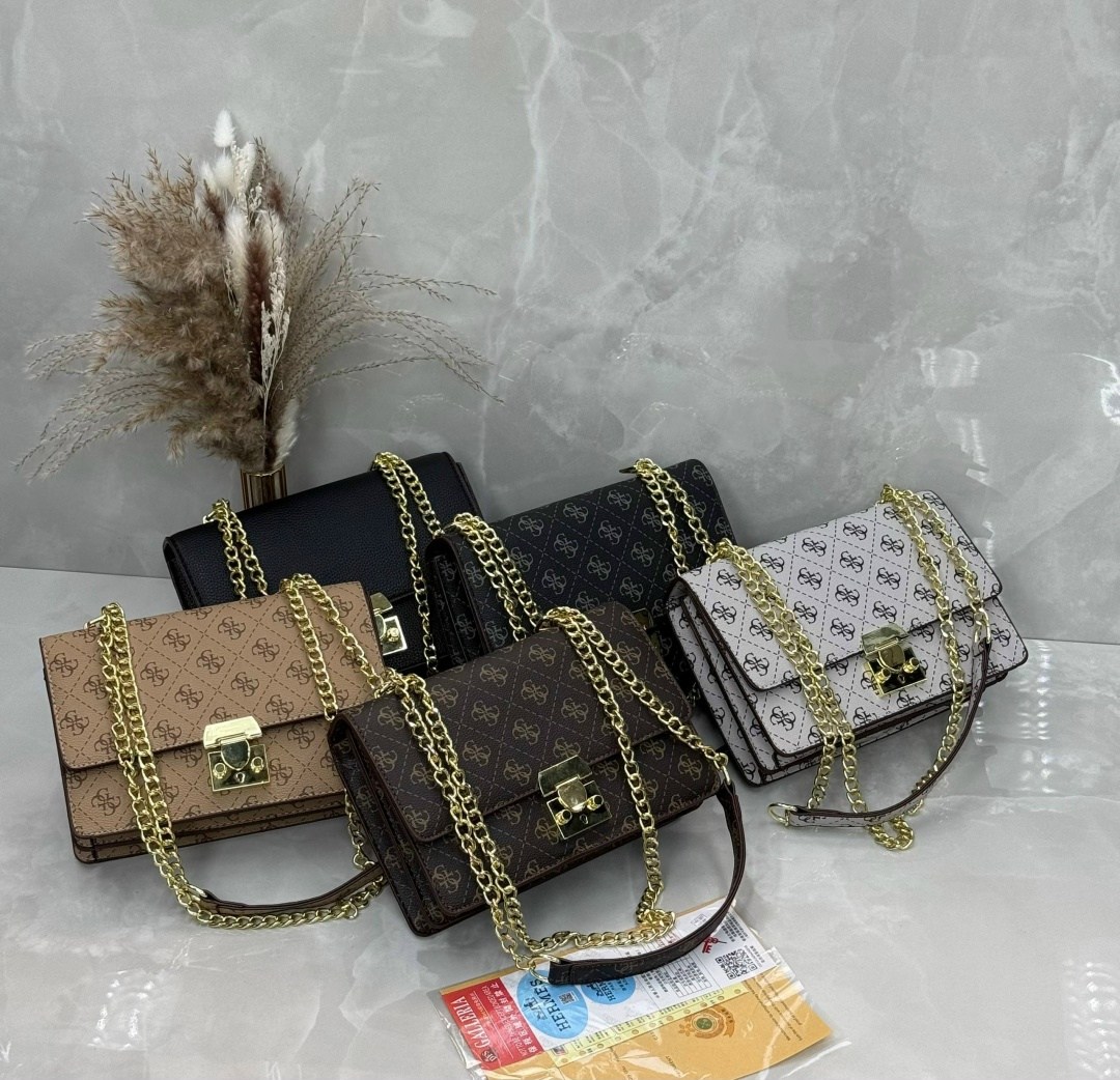 сумка guess,женская сумка guess,guess сумка на плечо,сумка guess кросс боди,сумка louis vuitton