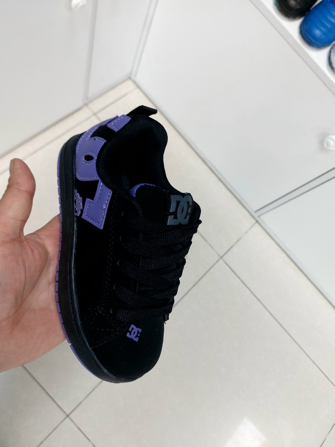 кроссовки dc shoes court graffik,кроссовки dc court graffik кеды dc shoes,кроссовки dc shoes кеды дутые спортивные диси dc shoes цвет черный,,детские кеды dc court graffik dc shoes черный