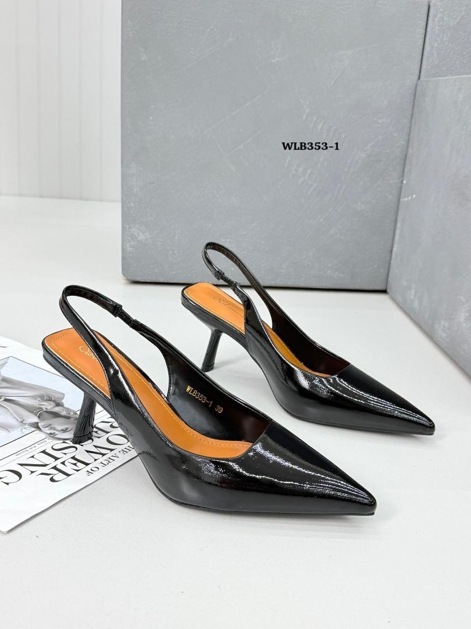 ,лаковые туфли женские на шпильке,женские туфли лодочки,туфли лодочки прада,туфли женские