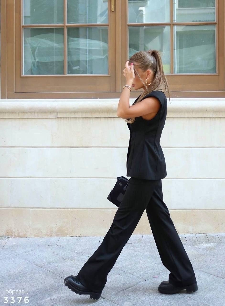 брючный костюм женский,брючный костюм,брючный костюм с жилетом,костюм двойка жилетка с объемными плечами+ брюки,женский костюм