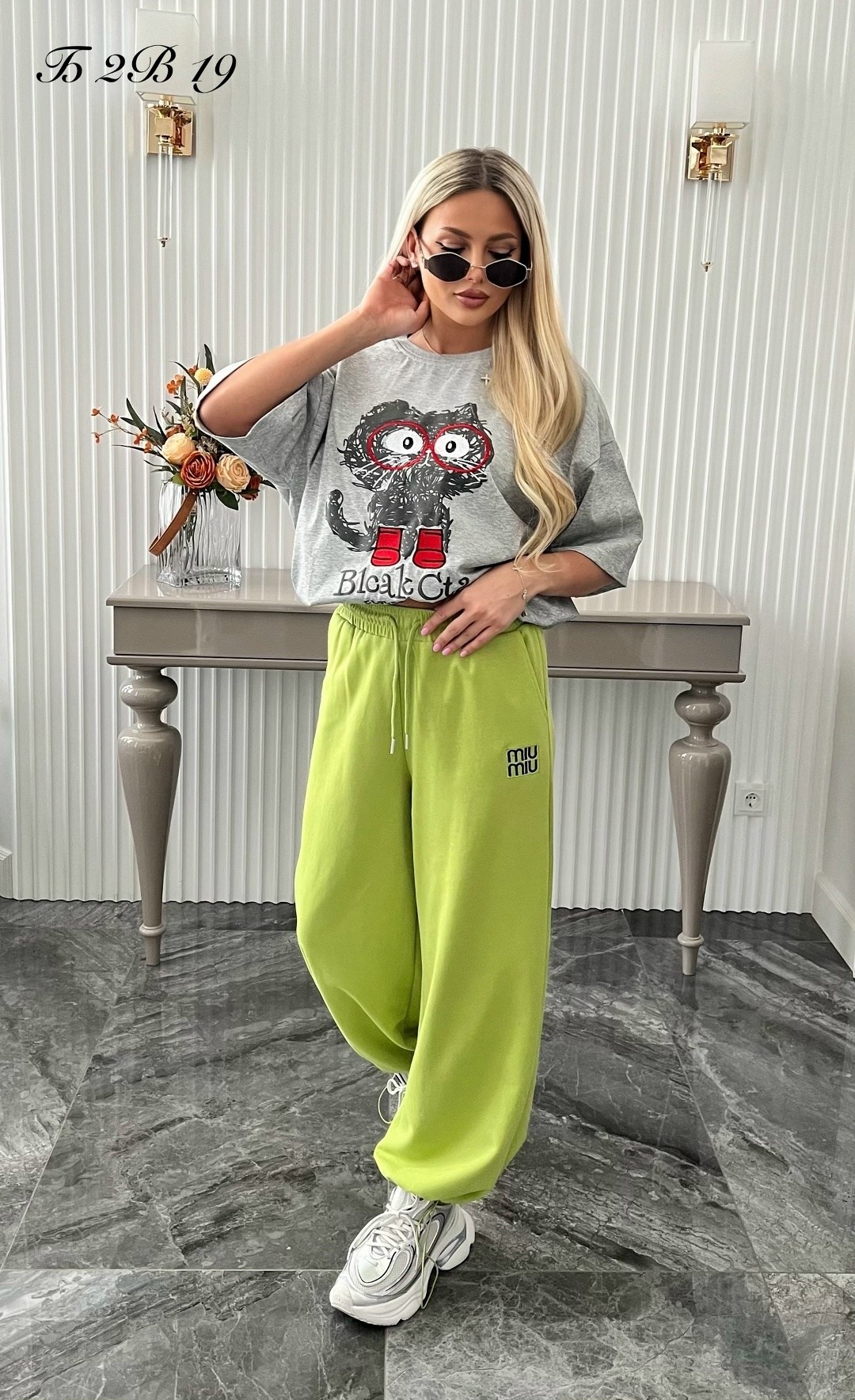 футболки женская,женская кофта,стильная футболка,кофта свитшот,