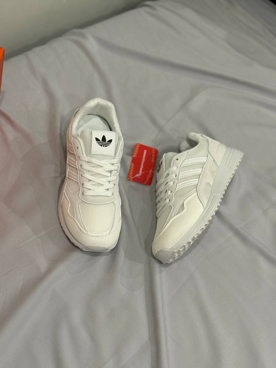 кроссовки женские adidas,кроссовки adidas,кроссовки белые adidas,кроссовки,адидас кроссовки белые за 12 тыщ