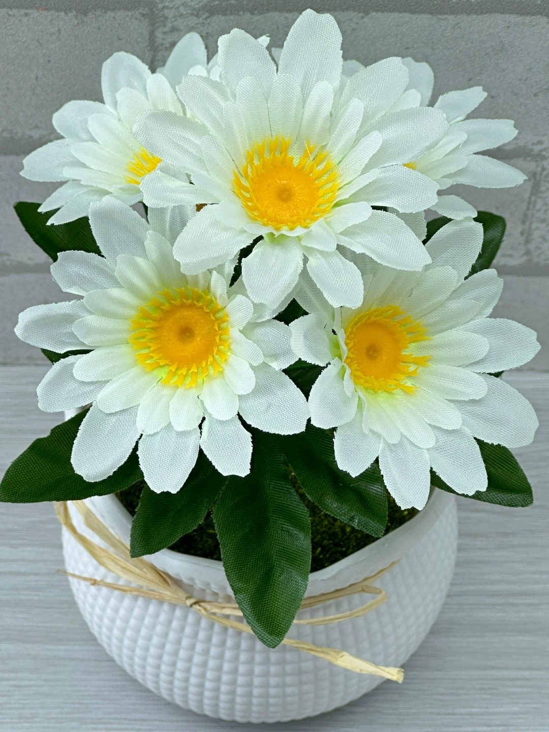 цветок искусственная,хризантемы оранжевые,хризантемы в горшках,гербера джемсона желтая,цветочная композиция