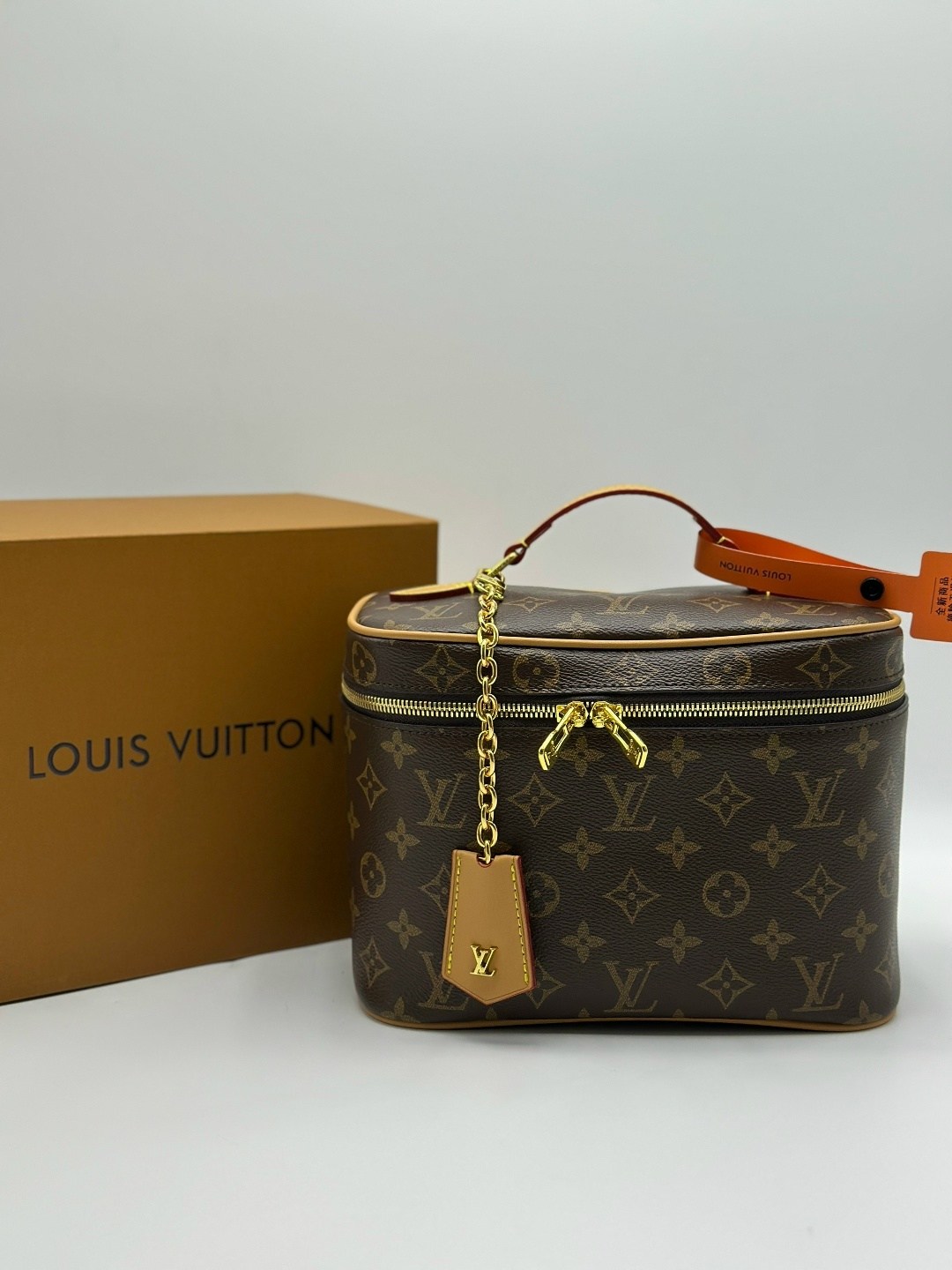 louis vuitton косметичка louis vuitton,косметичка louis vuitton,косметичка louis vuitton из натуральной кожи,сумка louis vuitton косметичка,сумка женская louis vuitton