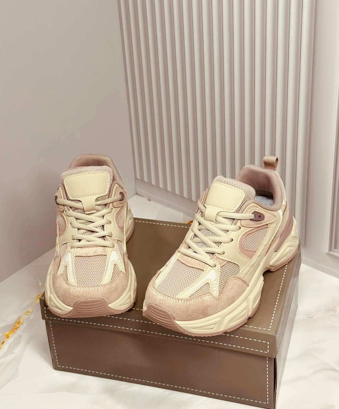 кроссовки женскиe,кроссовки,массивные кроссовки,,кроссовки для женщин