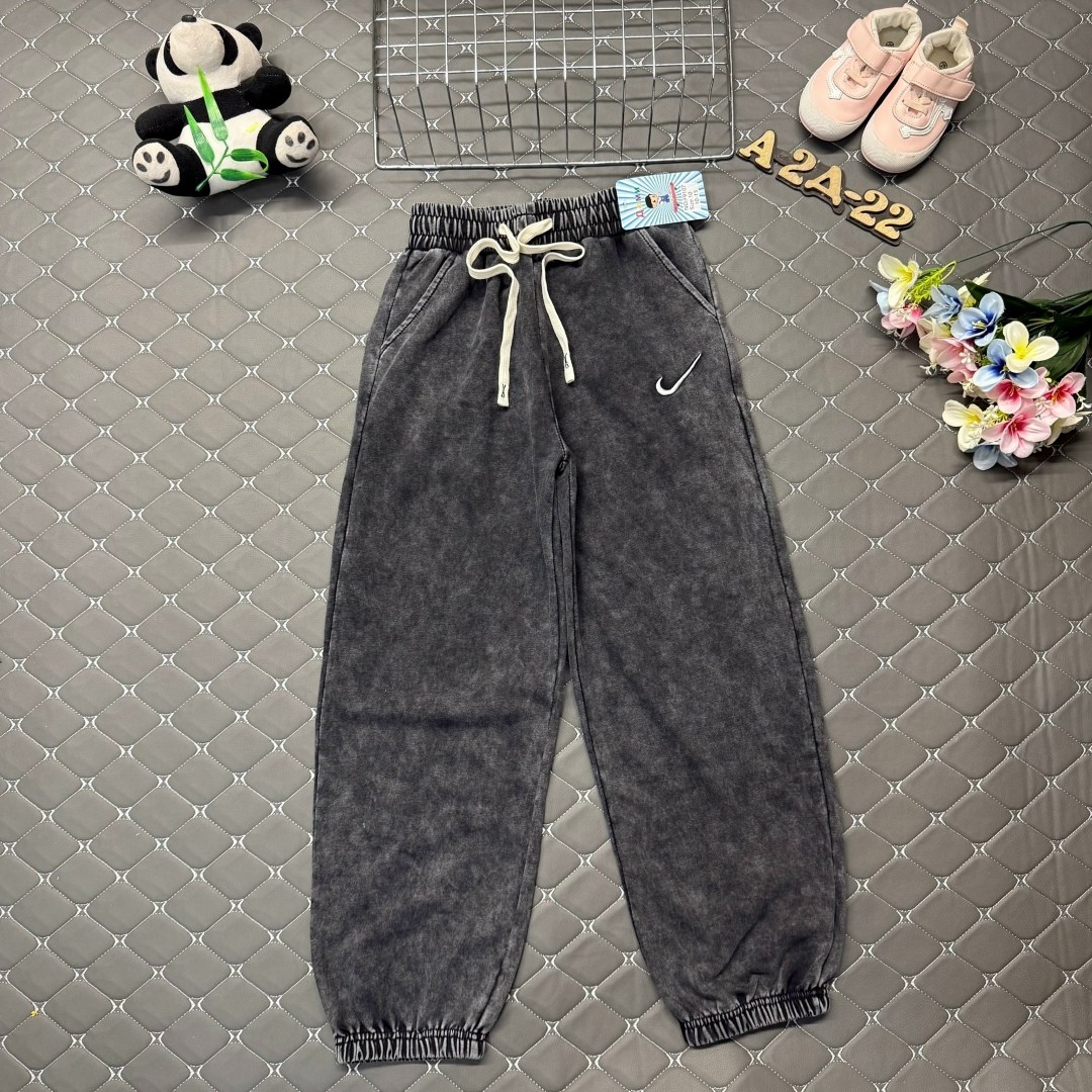 спортивные штаны,спортивные брюки,штаны брюки спортивные,штаны свободные,брюки джинсы