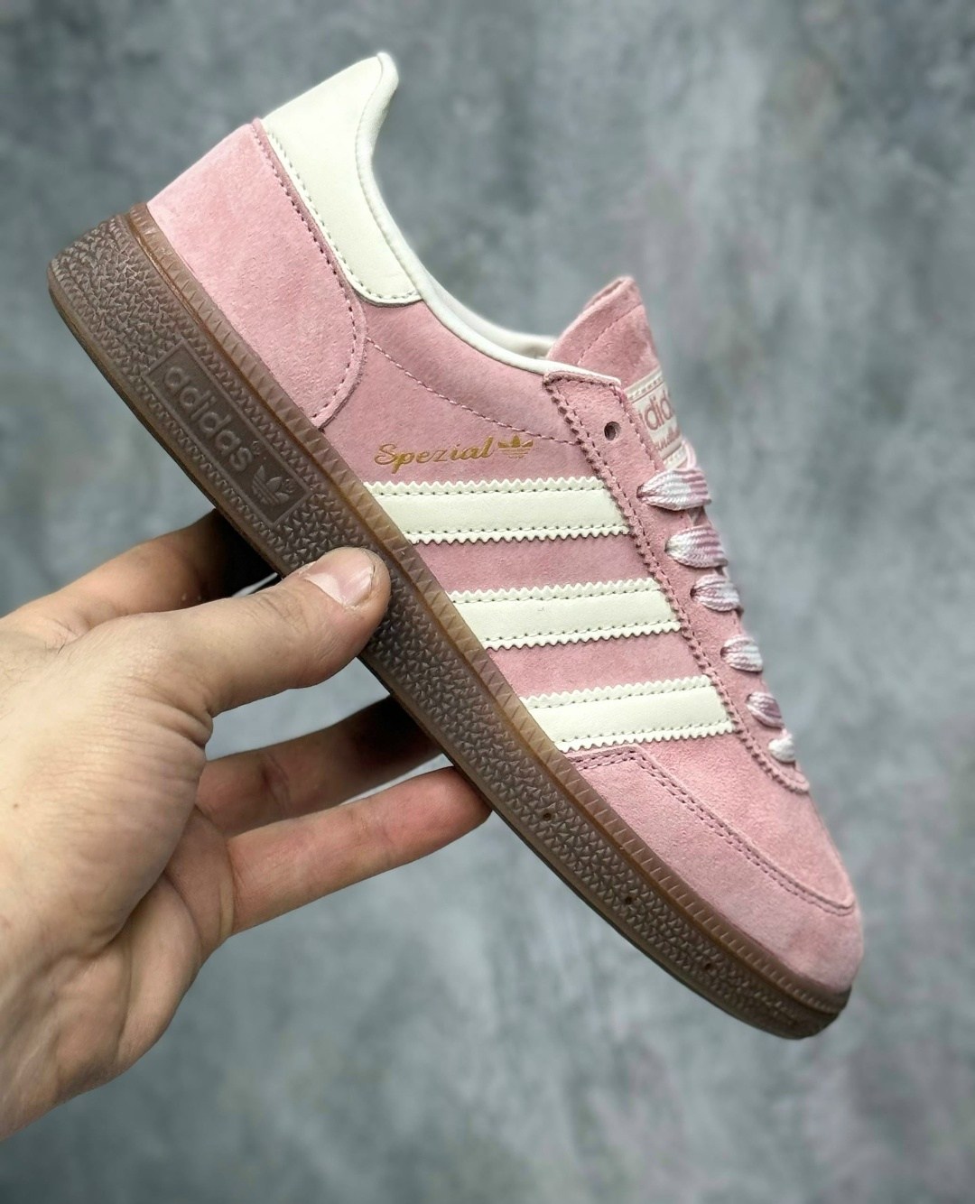 кроссовки adidas handball spezial,кроссовки adidas originals handball spezial,adidas originals handball spezial,кроссовки adidas spezial,adidas spezial розовые