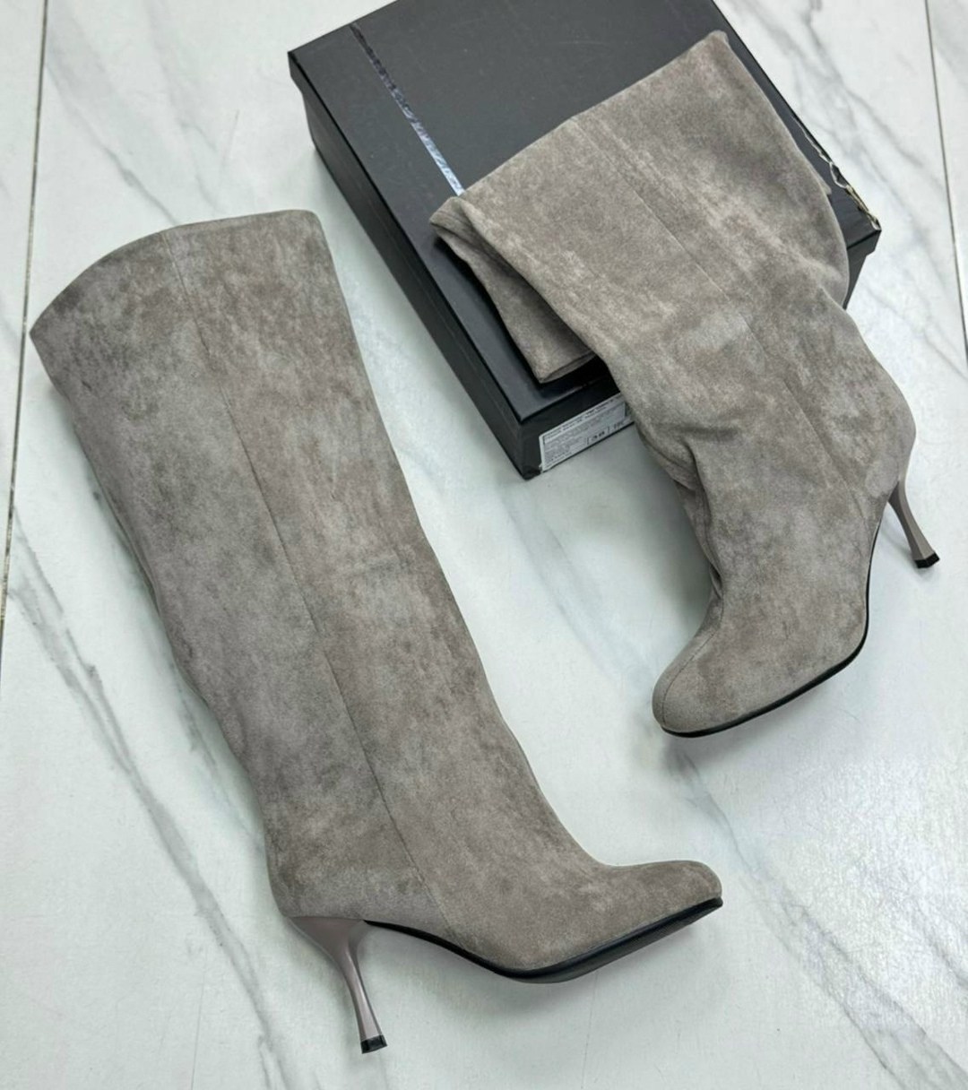 касадей ботфорты замшевые,серые замшевые сапоги,замшевые сапоги,замшевые серые сапоги на вайлдберриз,женские модные замшевые сапоги с острым носком