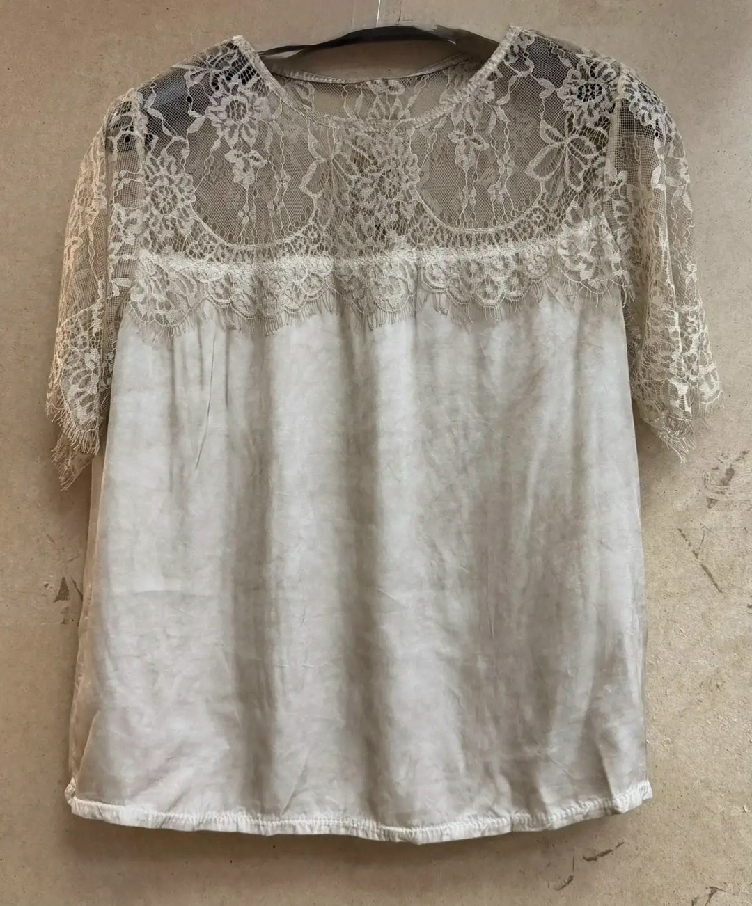 блузка с кружевами,блузка модная,блуза нарядная,женская блуза,блуза кружевная