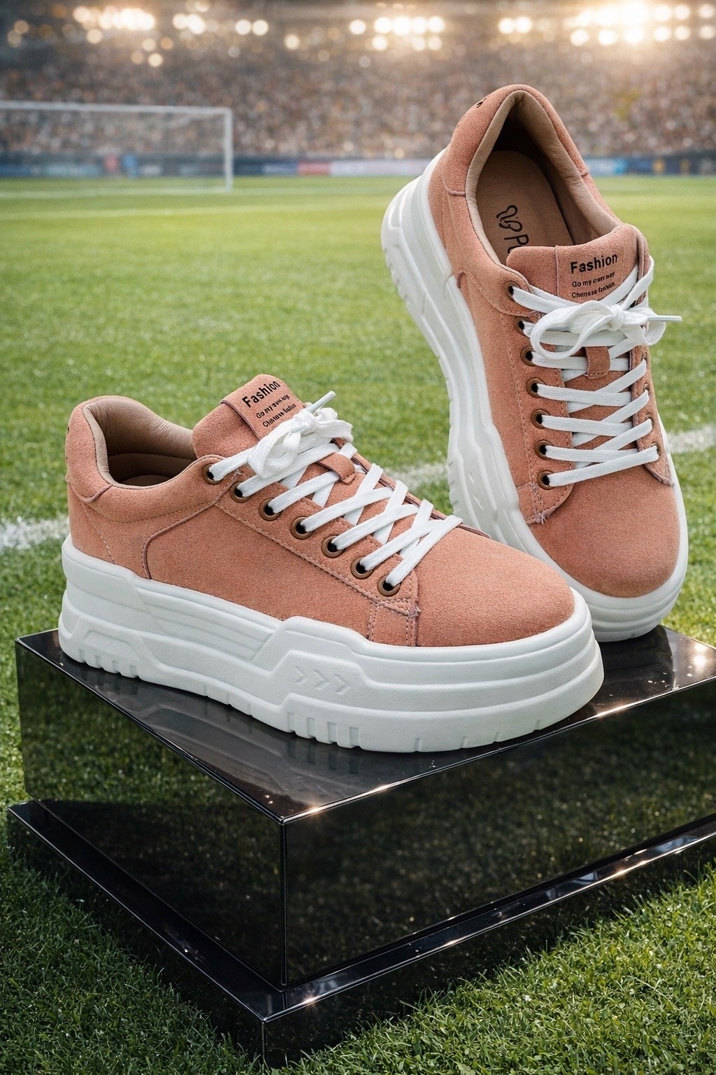 ,женские кроссовки,замшевые кроссовки,модная  кроссовки,кроссовки модные