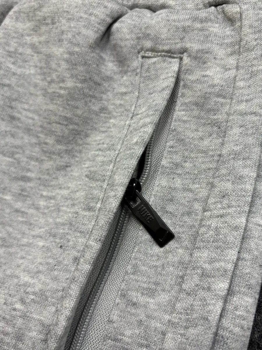 костюм спортивный мужской nike,спортивные костюмы nike,костюм мужской nike sportswear sport essential,спортивный костюм,мужской спортивный костюм