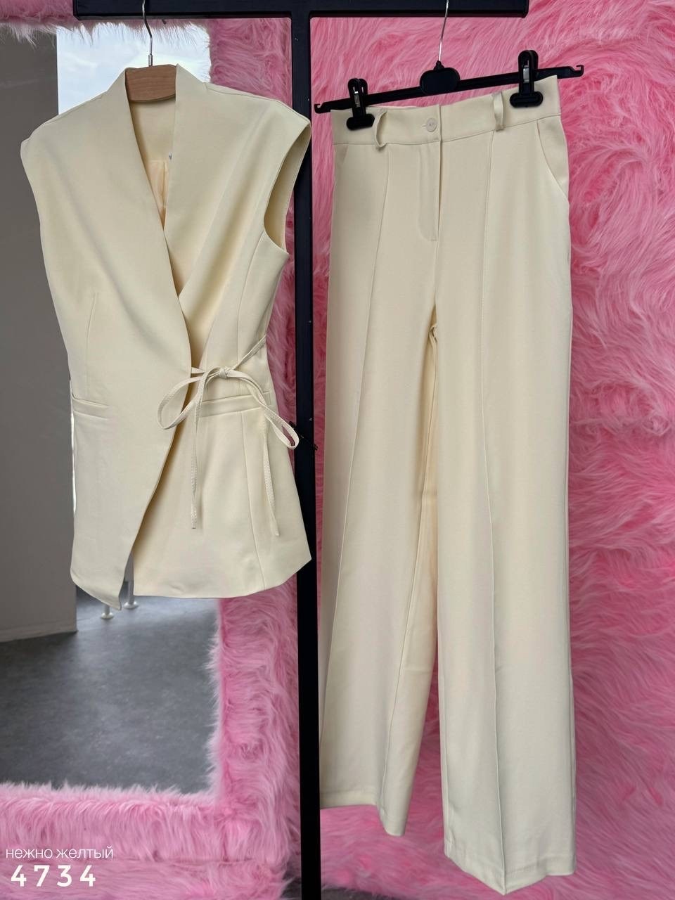 костюм брючный,костюм женский брючный,стильные костюмы,костюм брючный женский классический,брючные костюмы bezko