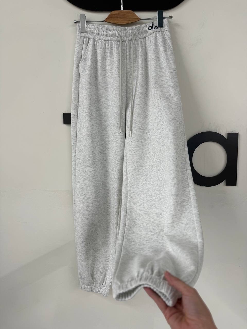 спортивные брюки,брюки джоггеры,трикотажные спортивные штаны country moment серый,спортивные штаны,свободные брюки