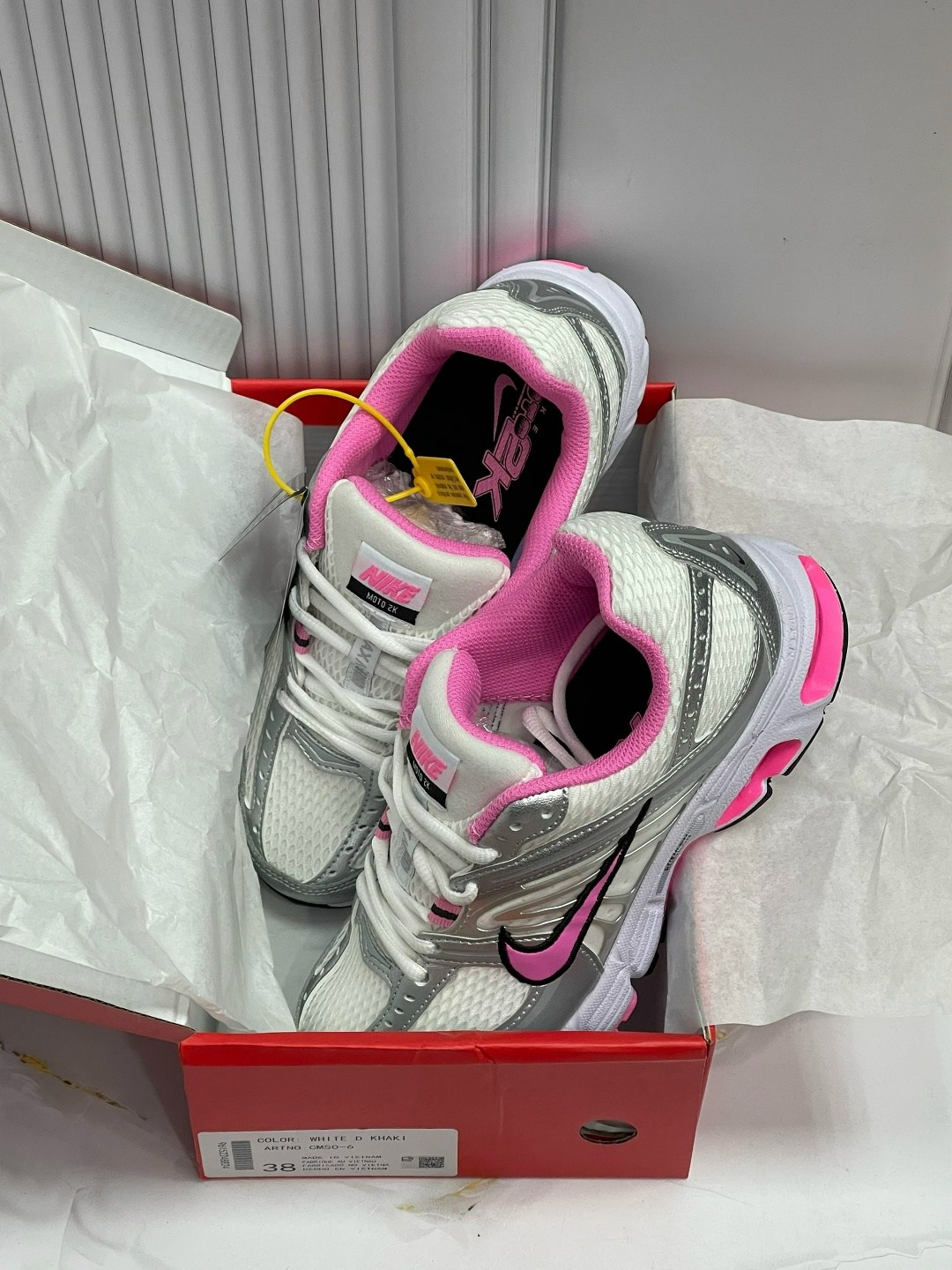 женские кроссовки nike air zoom vomero 5,кроссовки nike air zoom vomero 5,кроссовки nike zoom vomero 5,женские кроссовки nike,кроссовки женскиe