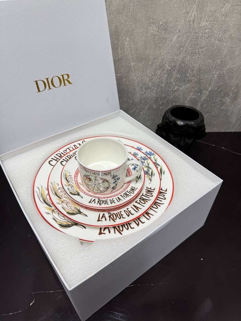 dior посуда,чайный набор dior,диор посуда,чайная пара кристиан диор,чайная пара christian dior
