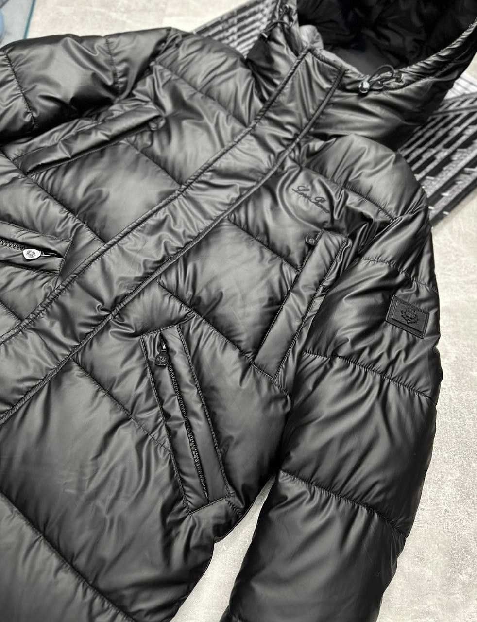 пуховик зимний мужской,мужская зимняя куртка,зимняя куртка armani,пуховики хуго босс мужские зимние,пуховик burberry