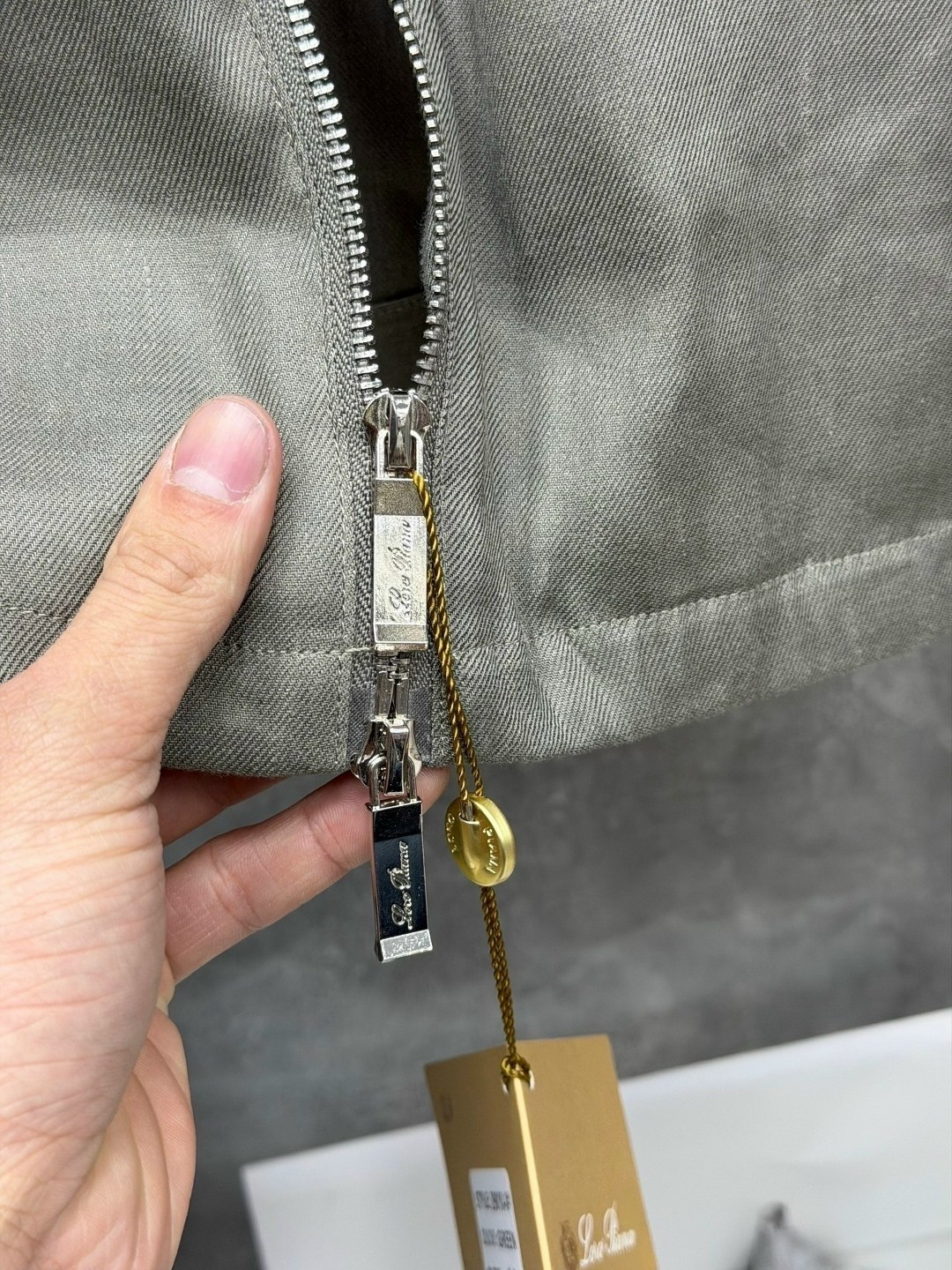 льняной костюм brunello cucinelli,костюм brunello cucinelli,мужской костюм льняной,костюм loro piana,мужской костюм из льна