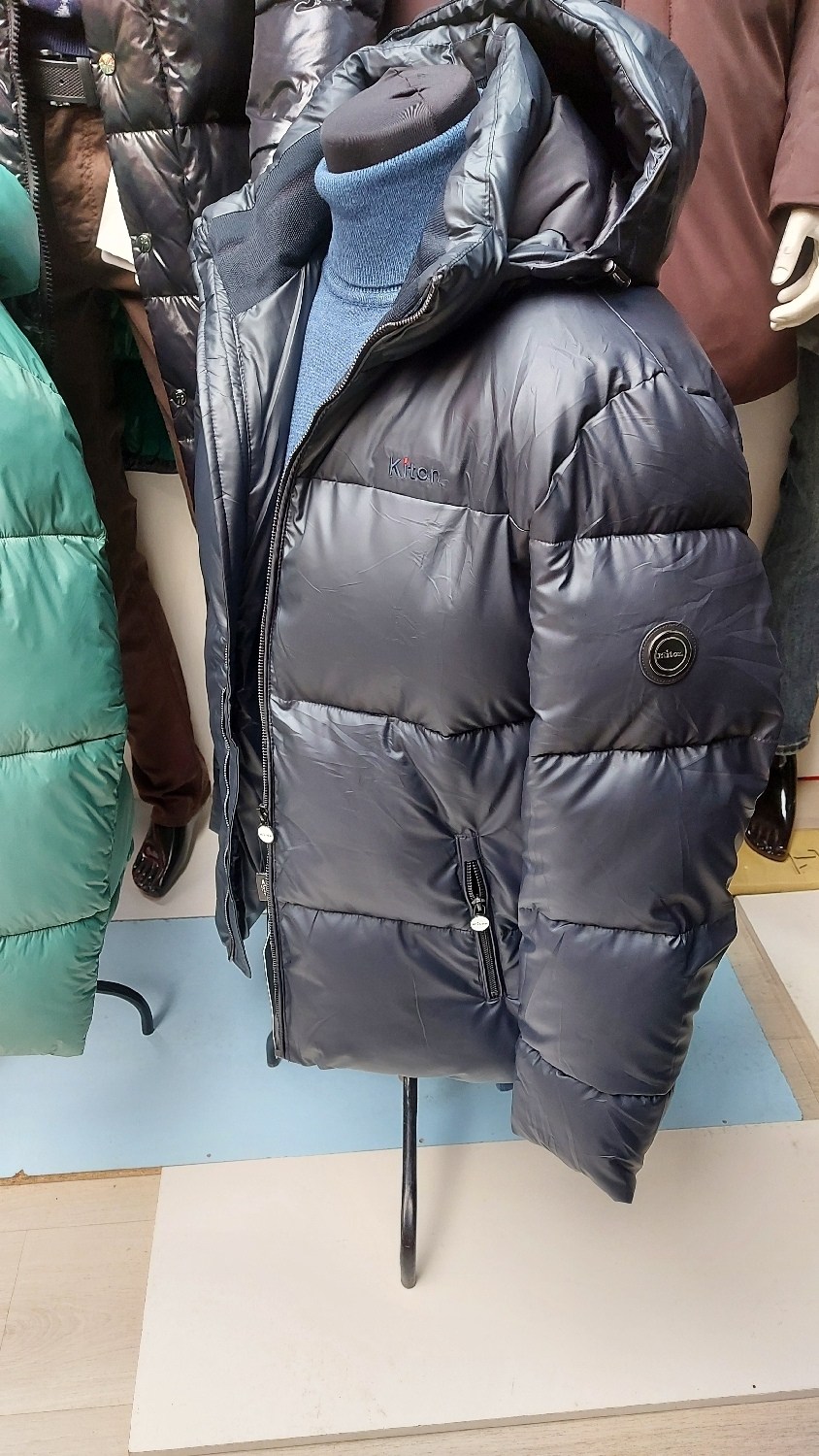 пуховик мужской trussardi jeans,куртка пуховик,мужская зимняя куртка,пуховик мужской,мужская куртка пуховик