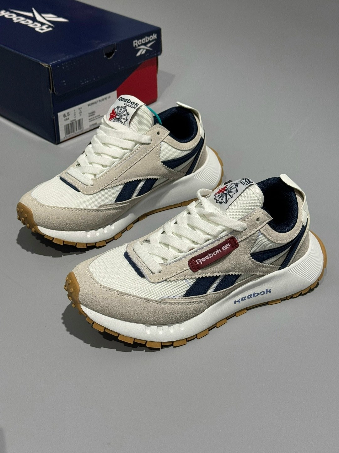 кроссовки reebok,кроссовки reebok classic leather legacy,кроссовки reebok classic,женские кроссовки reebok,reebok кроссовки мужские белые кожаные