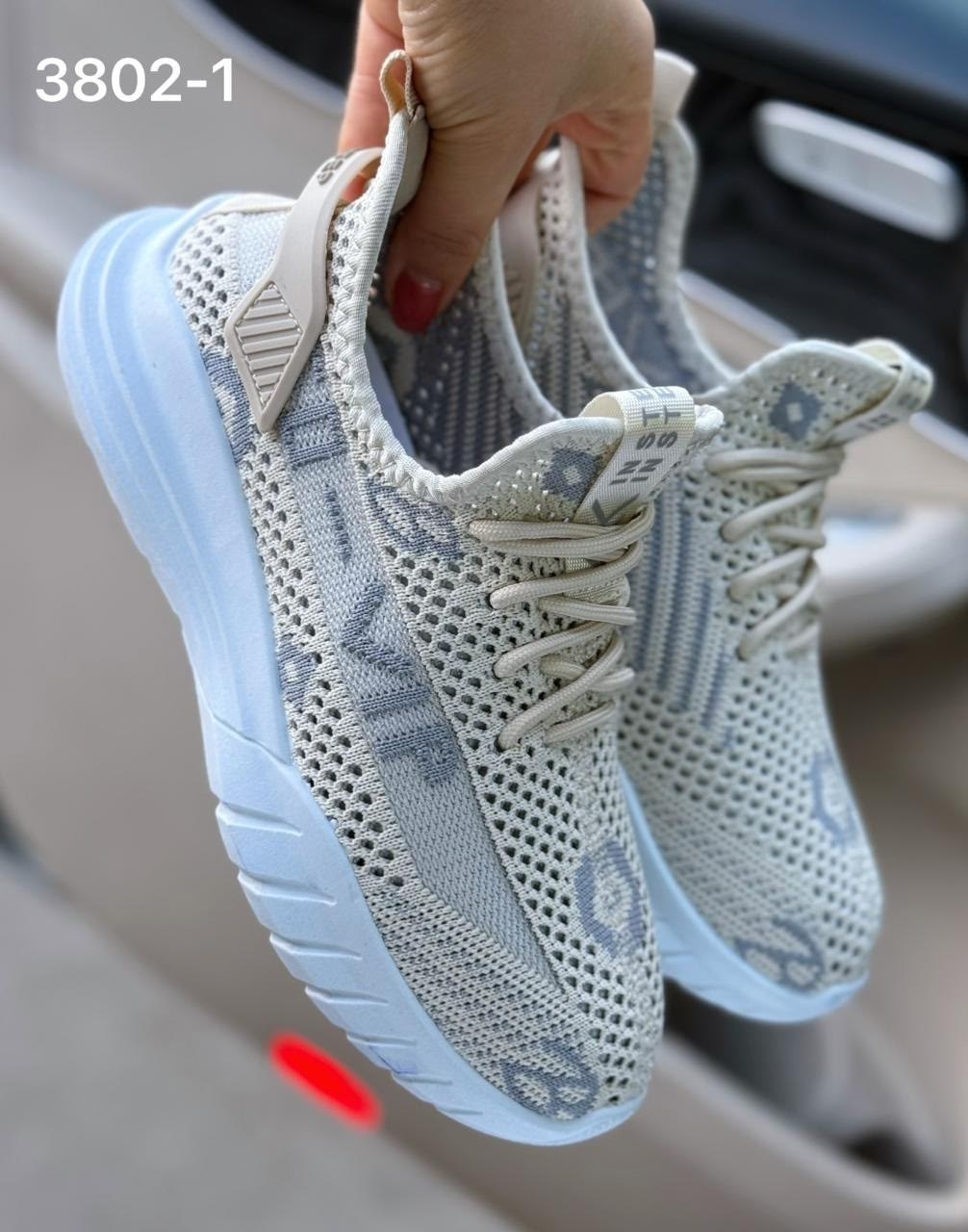 кроссовки женскиe,кроссовки,кроссовка,женские текстильные кроссовки,кроссовки женские изики