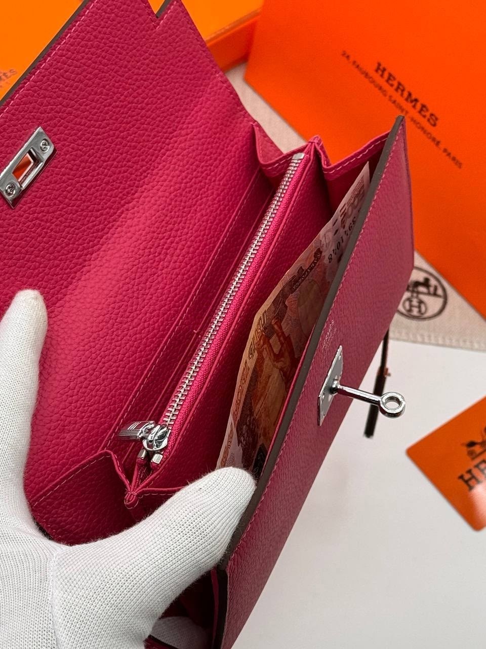 женская сумка hermes,сумка hermes,женская сумка hermes kelly,hermes kelly pochette,сумка hermes kelly