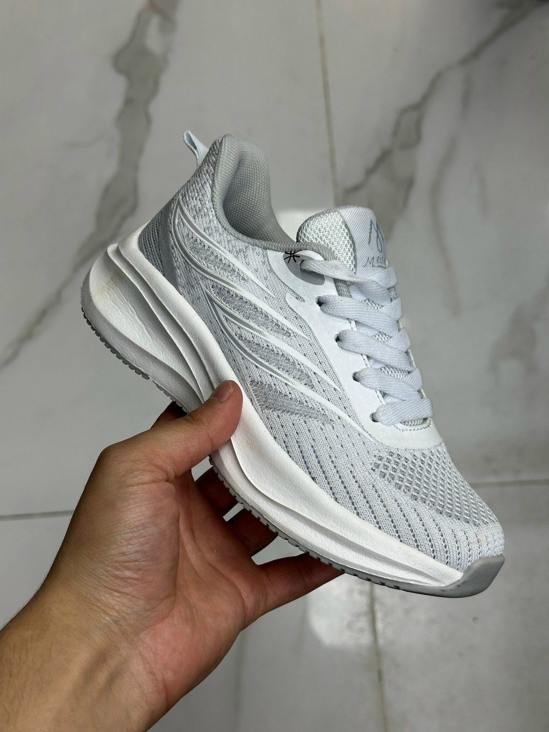 кроссовки женские nike,кроссовки,кроссовки nike,женские кроссовки,спортивная