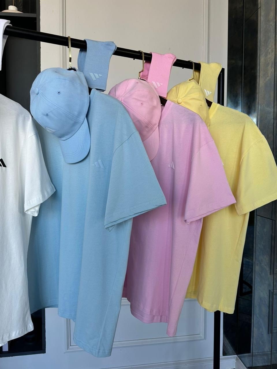 женская футболка,футболки модные,спортивные костюмы,футболки женская оверсайз,спортивные костюмы женские