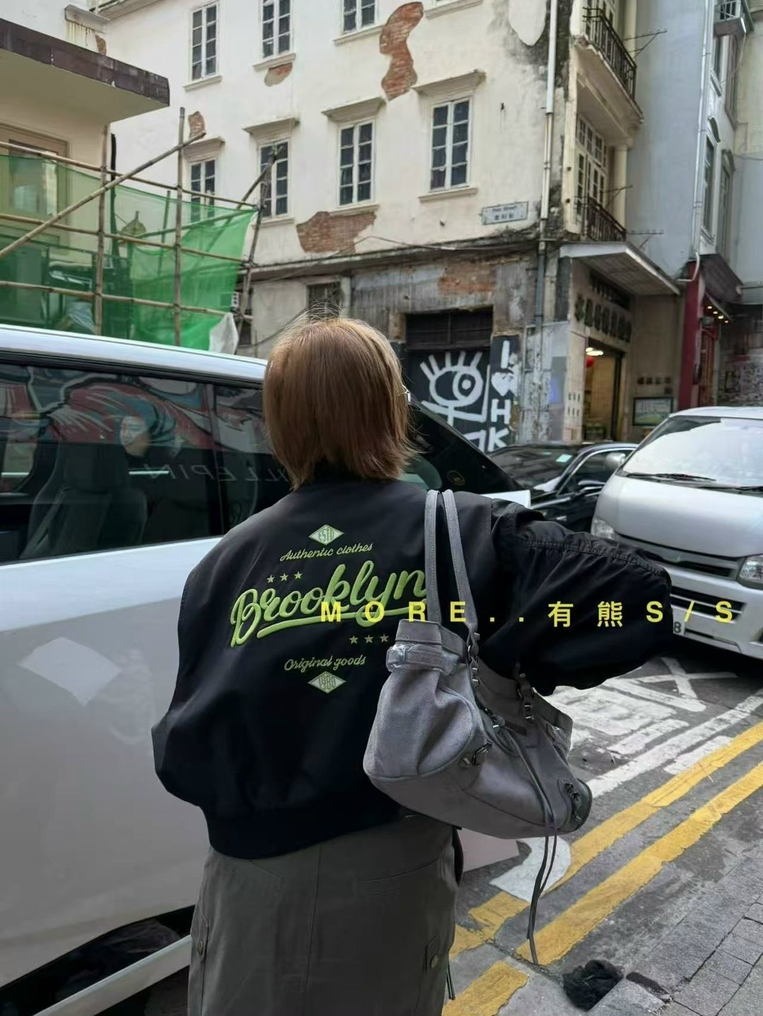 куртка бомбер,повседневная куртка,модная куртка,куртка бомбер женская,куртка оверсайз