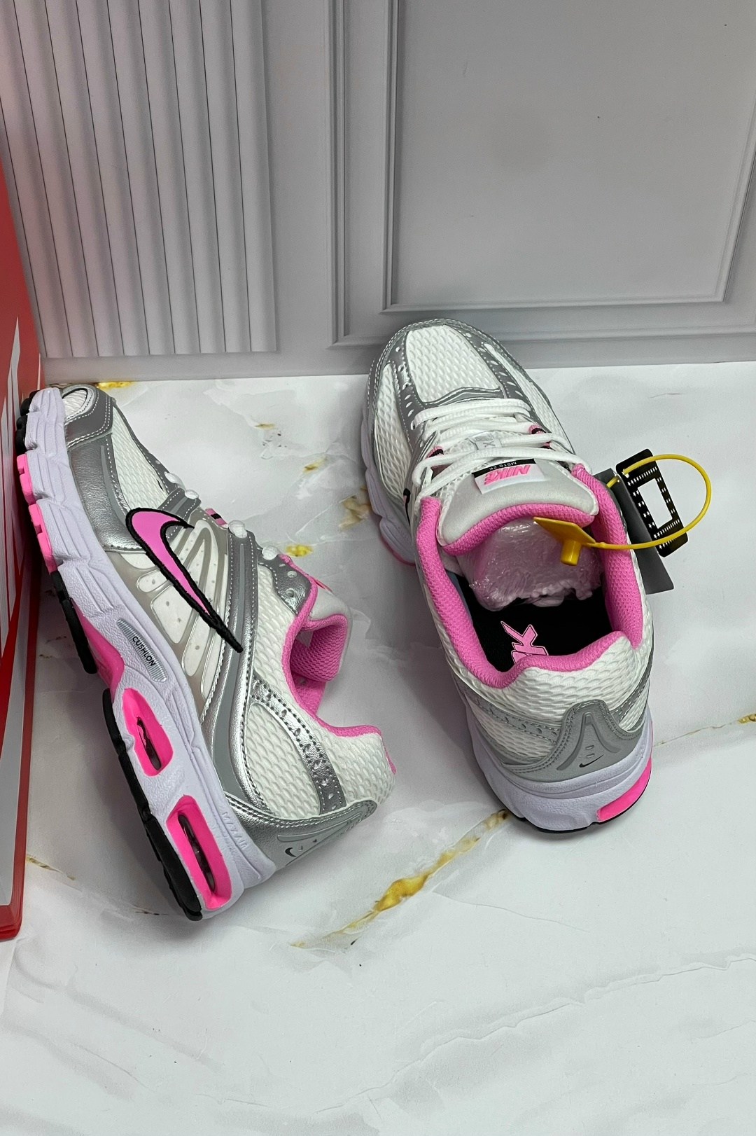 женские кроссовки nike air zoom vomero 5,кроссовки nike air zoom vomero 5,кроссовки nike zoom vomero 5,женские кроссовки nike,кроссовки женскиe