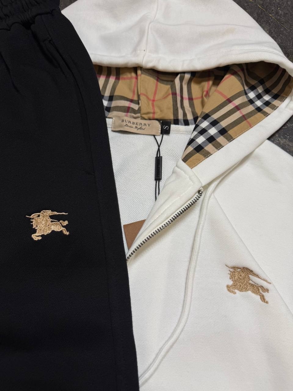 костюм спортивный burberry,костюм спортивный мужской,костюм спортивный,костюм на флисе мужской,зип худи burberry