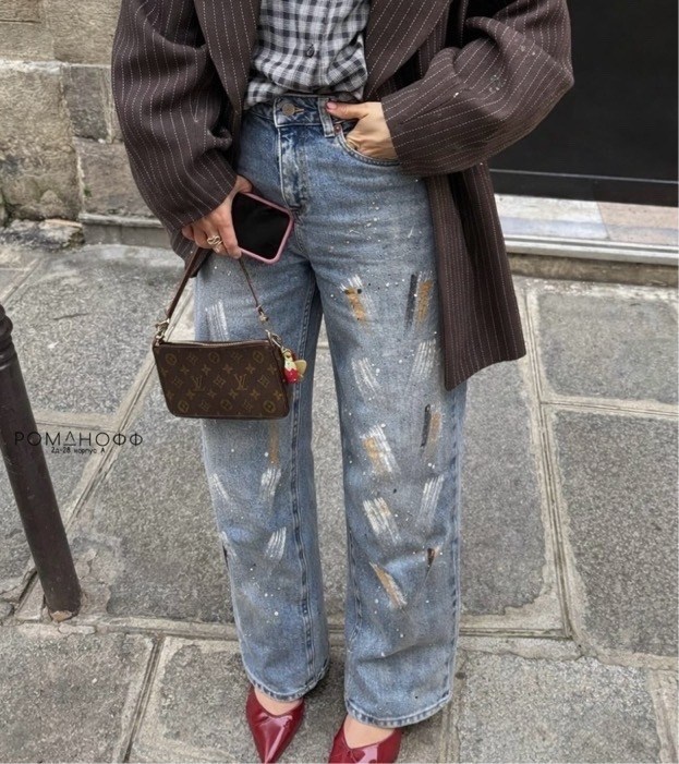 модные джинсы,джинсы оверсайз,джинсы свободного кроя,рваные джинсы,джинсовые брюки